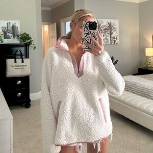 A&F white Sherpa pullover